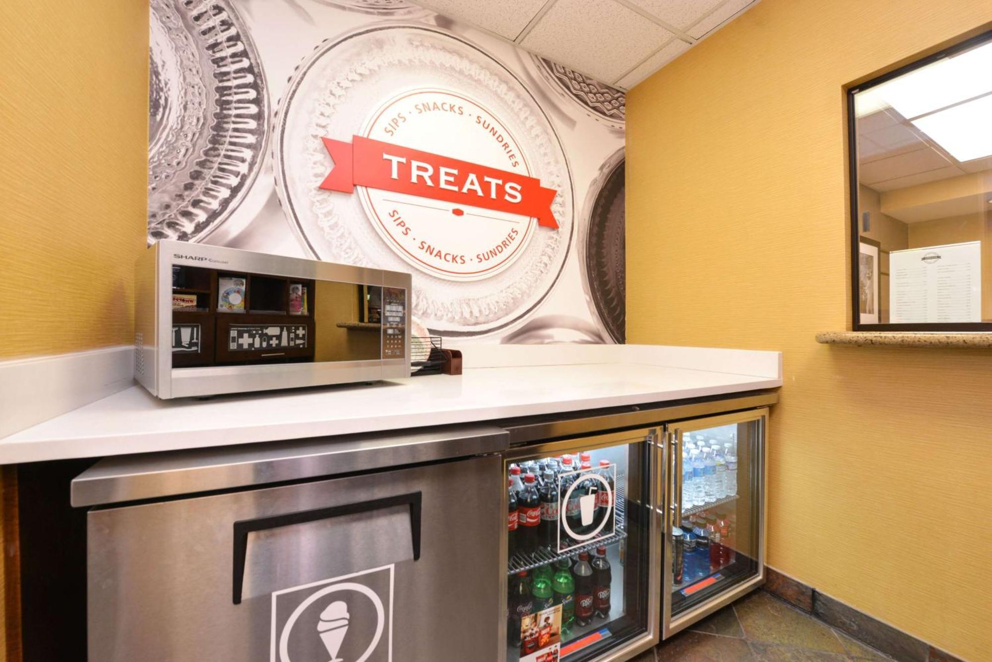 Hampton Inn & Suites Pueblo-Southgate Luaran gambar