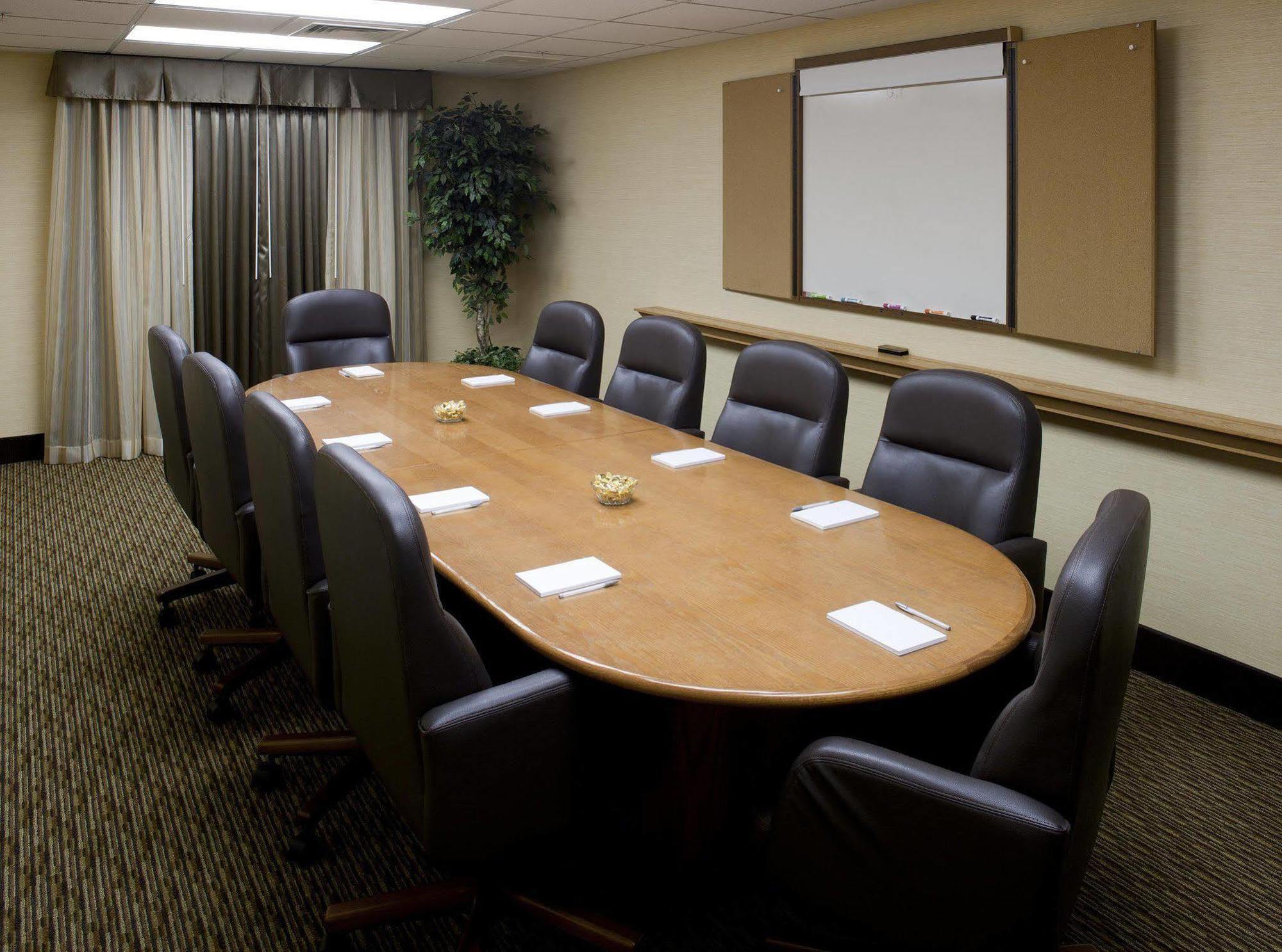 Hampton Inn & Suites Pueblo-Southgate Luaran gambar